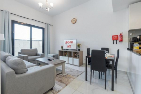 Amazing 2-Bedroom Apartment Perfect for Families in Jebel Ali Village